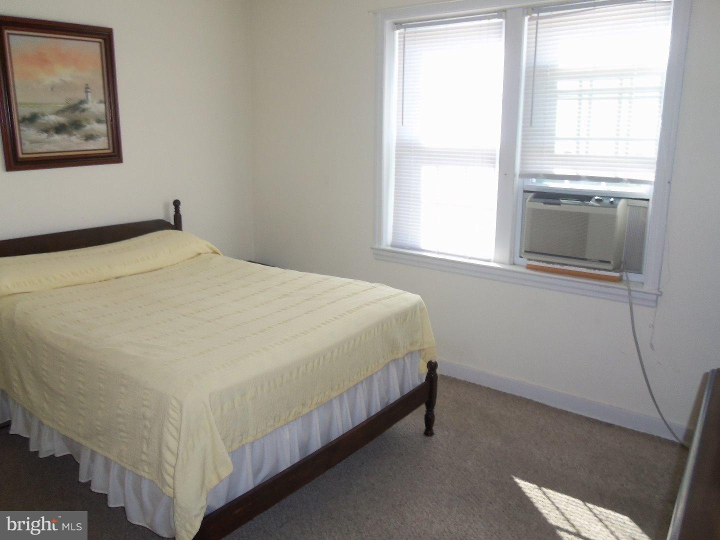 826 East Cathedral Road Philadelphia, PA 19128 - Photo 14 of 25