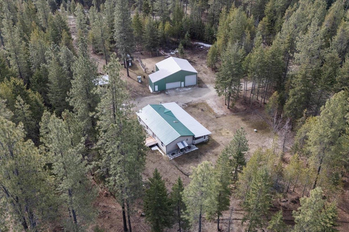 3627 Solokar Road Loon Lake, WA 99148 - Photo 2 of 48