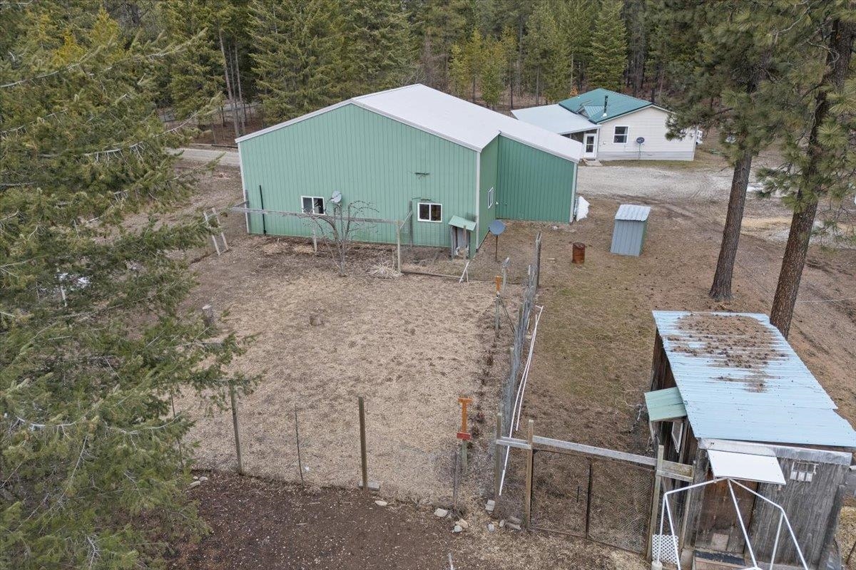 3627 Solokar Road Loon Lake, WA 99148 - Photo 38 of 48