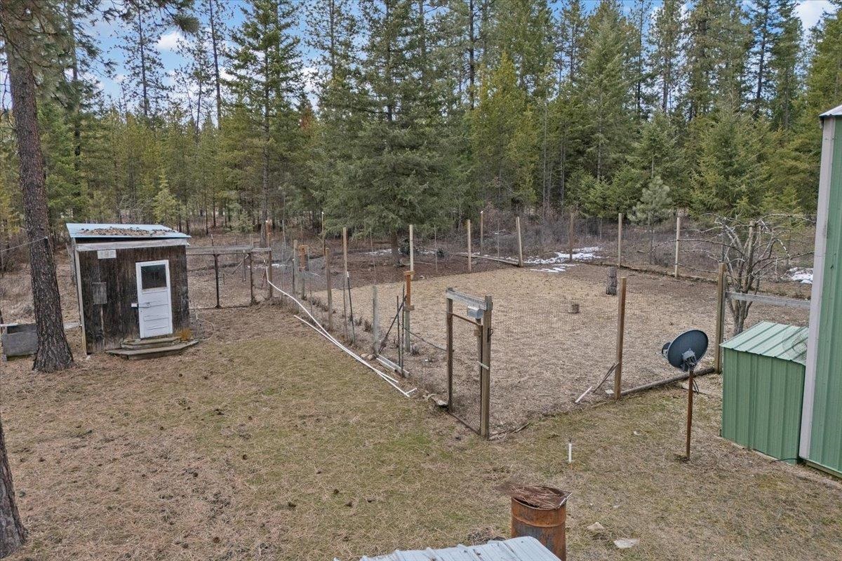 3627 Solokar Road Loon Lake, WA 99148 - Photo 40 of 48