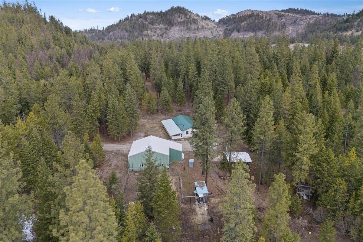 3627 Solokar Road Loon Lake, WA 99148 - Photo 41 of 48