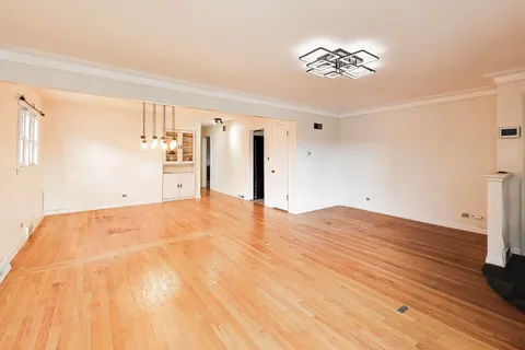 $399,900 | 7810 Kilbourn Avenue, Skokie, IL 60076