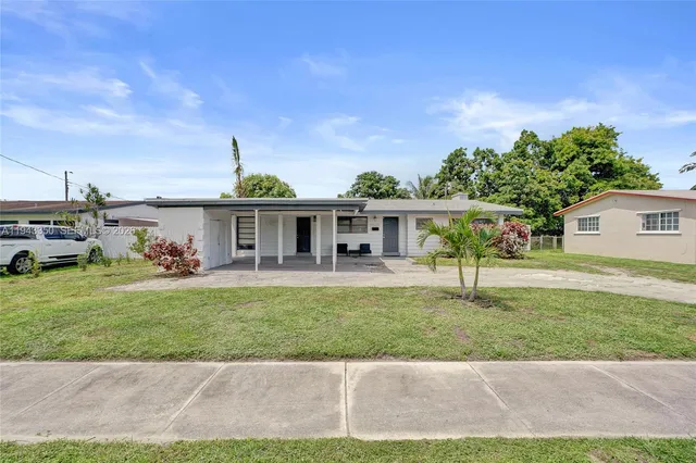 $489,999 | 19620 Northwest 6th Court, Miami Gardens, FL 33169