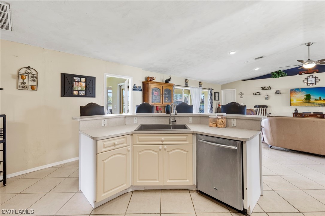 8483 Garden Road Fort Myers, FL 33967 - Photo 12 of 23 Gallery Image 12