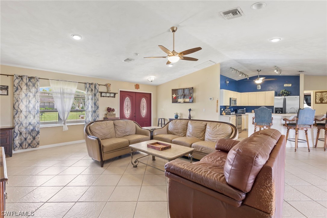 8483 Garden Road Fort Myers, FL 33967 - Photo 8 of 23 Gallery Image 8