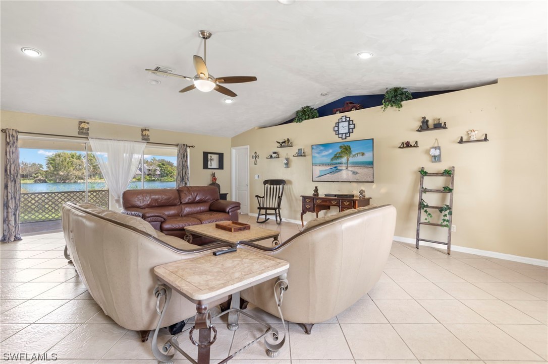 8483 Garden Road Fort Myers, FL 33967 - Photo 9 of 23 Gallery Image 9