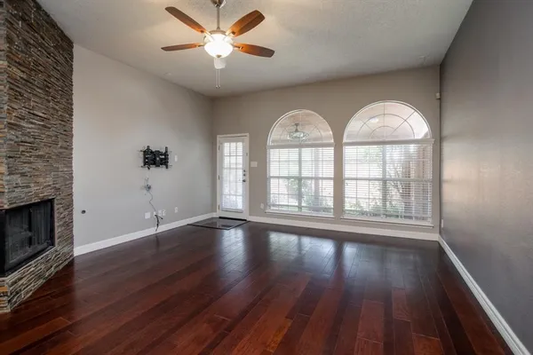 $2,700 | 806 Amber Court, Allen, TX 75002