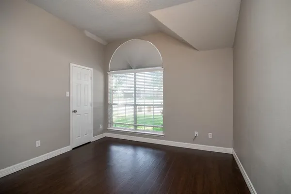 $2,700 | 806 Amber Court, Allen, TX 75002