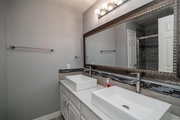 $2,700 | 806 Amber Court, Allen, TX 75002