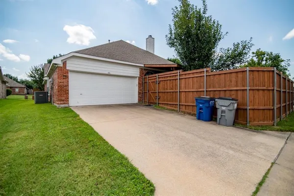 $2,700 | 806 Amber Court, Allen, TX 75002