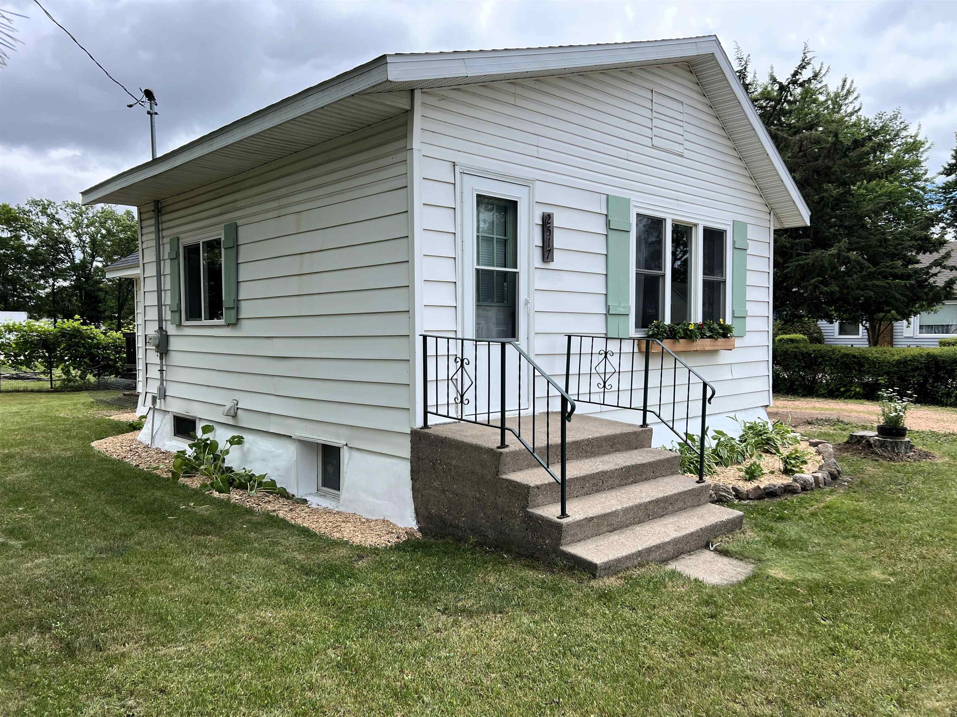 2517 Rice Street Stevens Point, WI 54481 - Photo 25 of 34