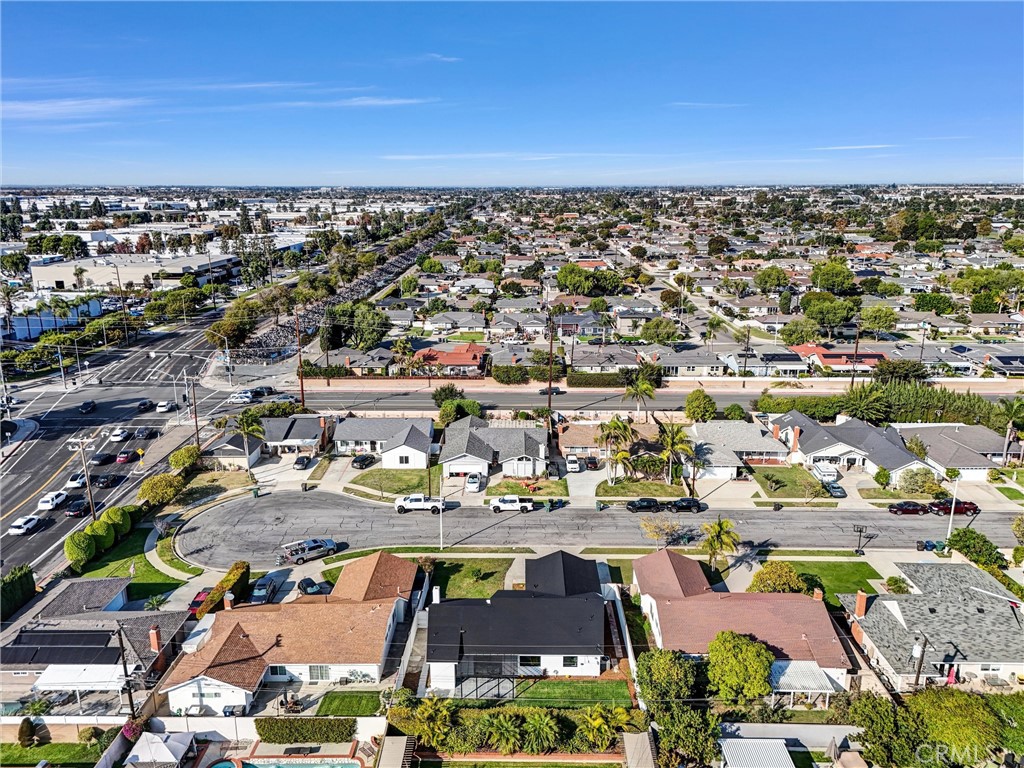 6032 Vane Circle Huntington Beach, CA 92647 - Photo 47 of 56 an aerial view of a city