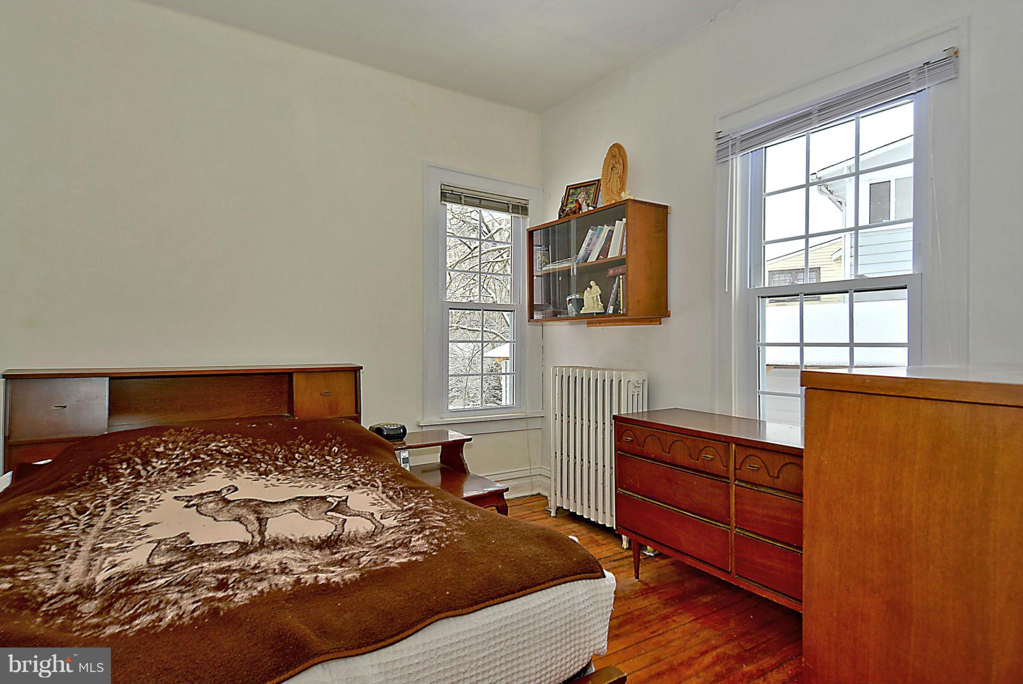 820 Bonifant Street Silver Spring, MD 20910 - Photo 15 of 30 Bedroom