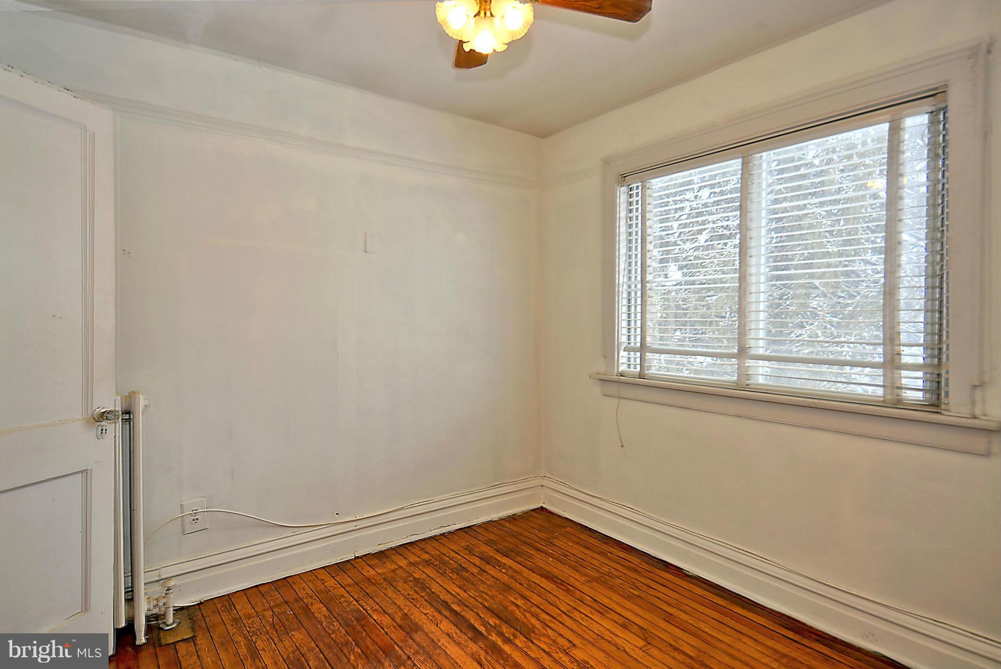 820 Bonifant Street Silver Spring, MD 20910 - Photo 24 of 30 Bedroom