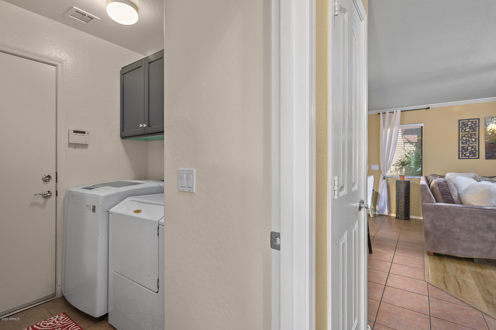 44848 Miramar Road Maricopa, AZ 85139 - Photo 16 of 25 Laundry Room
