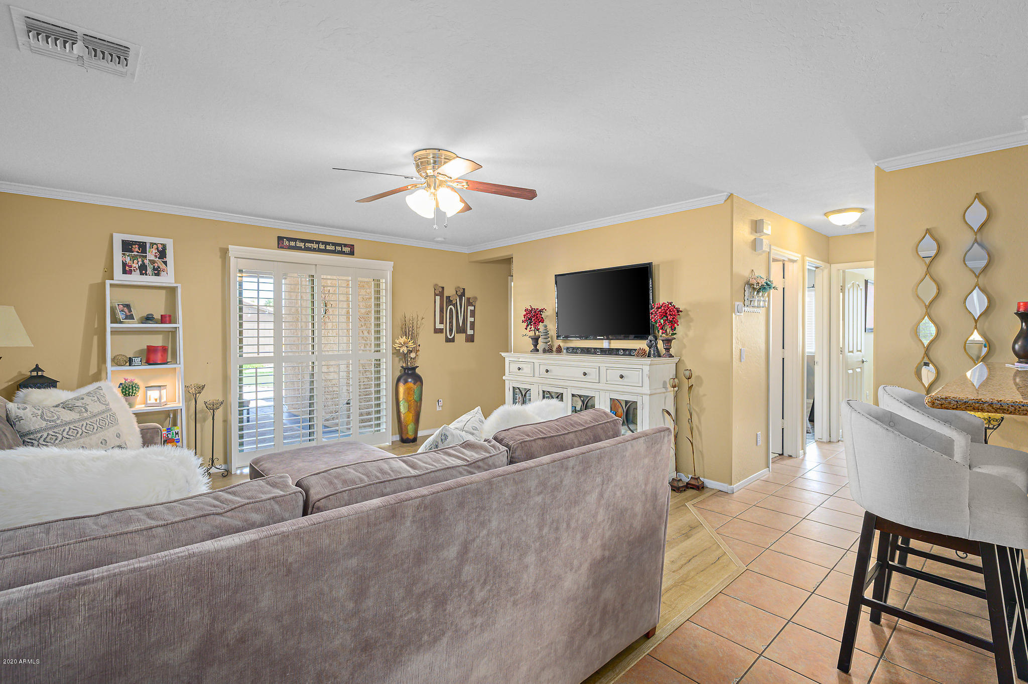 44848 Miramar Road Maricopa, AZ 85139 - Photo 4 of 25 Living Room