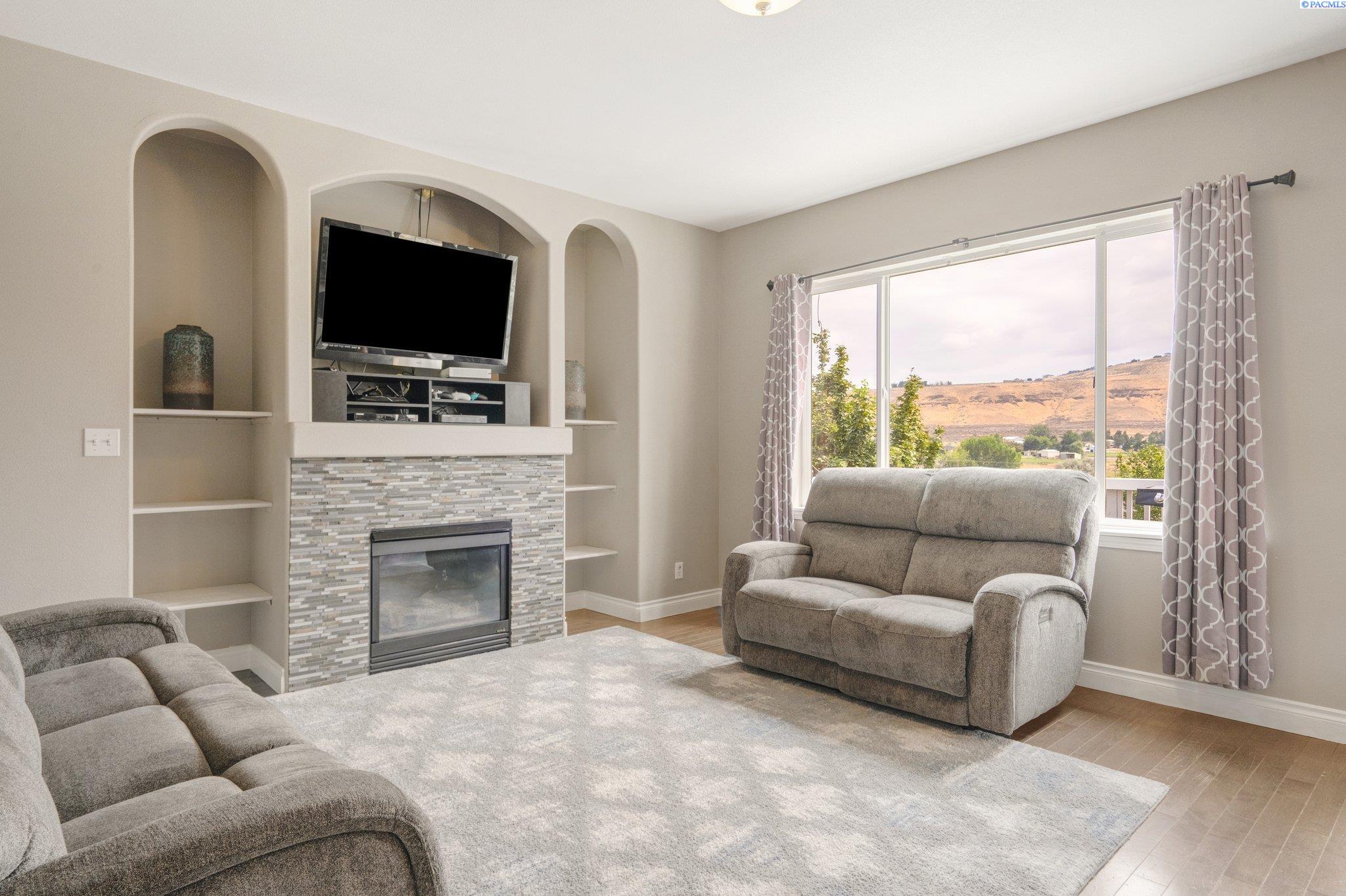 96907 East Ridgeview Drive Kennewick, WA 99338 - Photo 12 of 50 Gallery Image 12