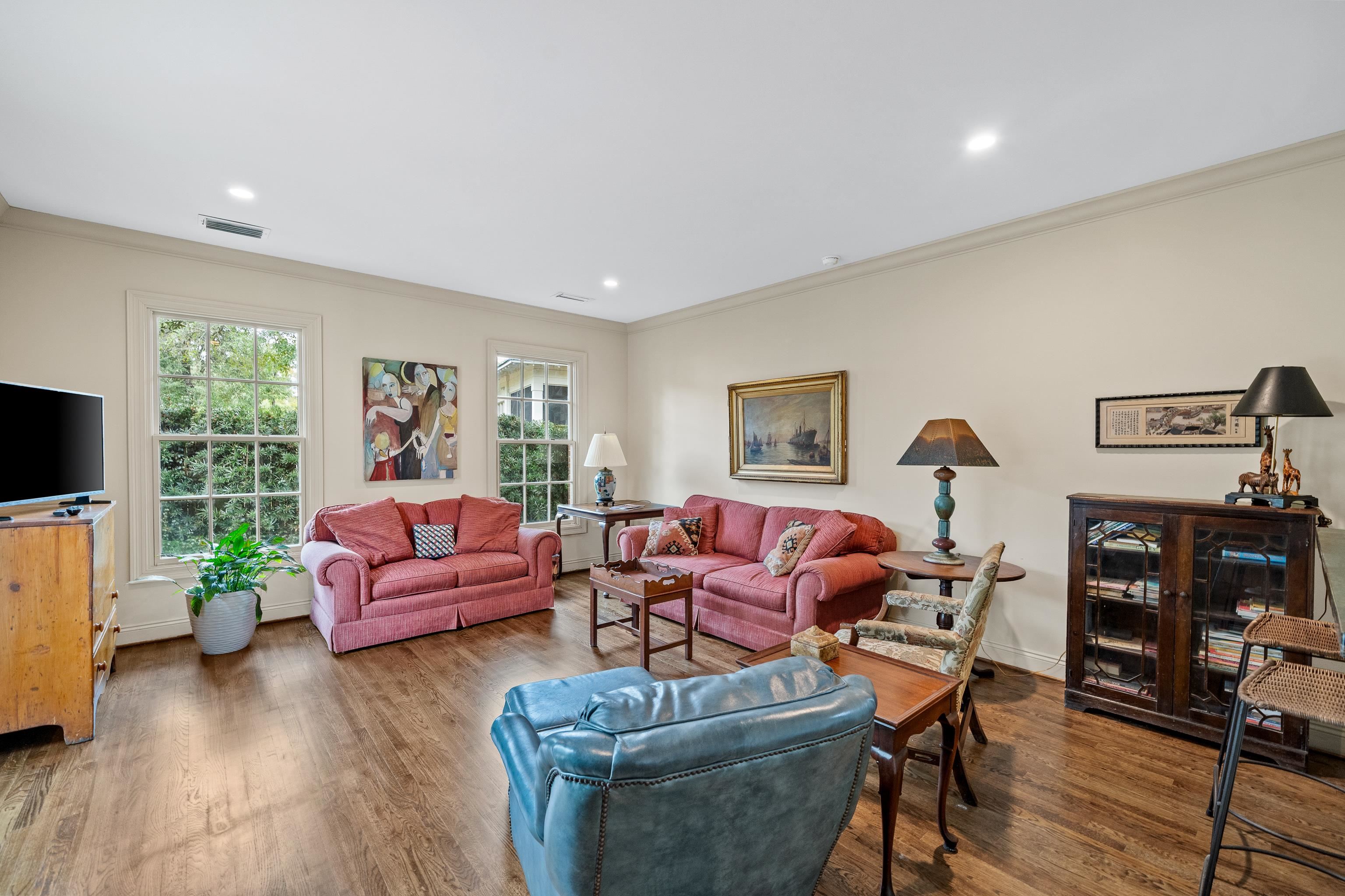 18450 Point Clear Court Fairhope, AL 36532 - Photo 20 of 44 Living Room