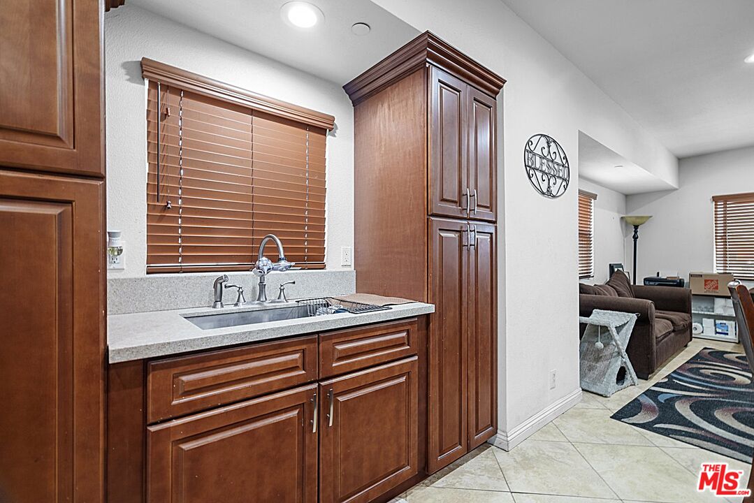 456 West Tichenor Street Compton, CA 90220 - Photo 15 of 22 Gallery Image 15