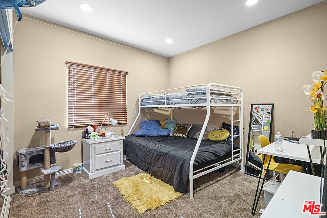 456 West Tichenor Street Compton, CA 90220 - Photo 16 of 22 Gallery Image 16