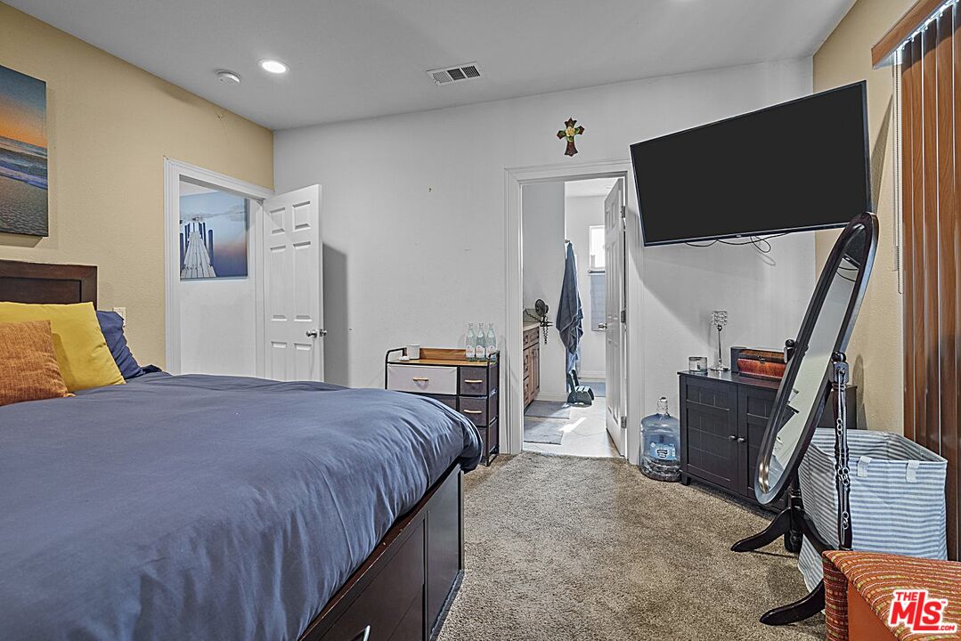 456 West Tichenor Street Compton, CA 90220 - Photo 18 of 22 Gallery Image 18