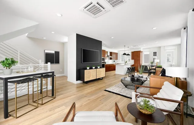 $1,483,351 | 650 Lindendale Court, San Jose, CA 95117