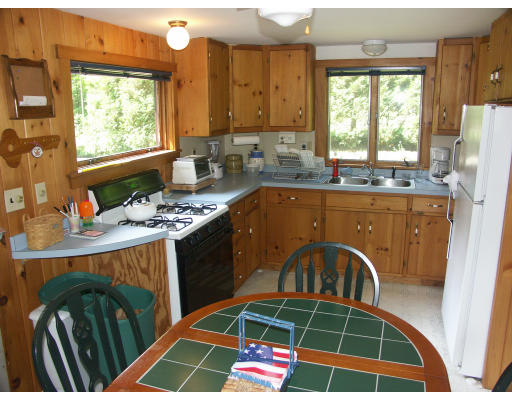 6 Cherry Road Goshen, MA 01096 - Photo 4 of 9