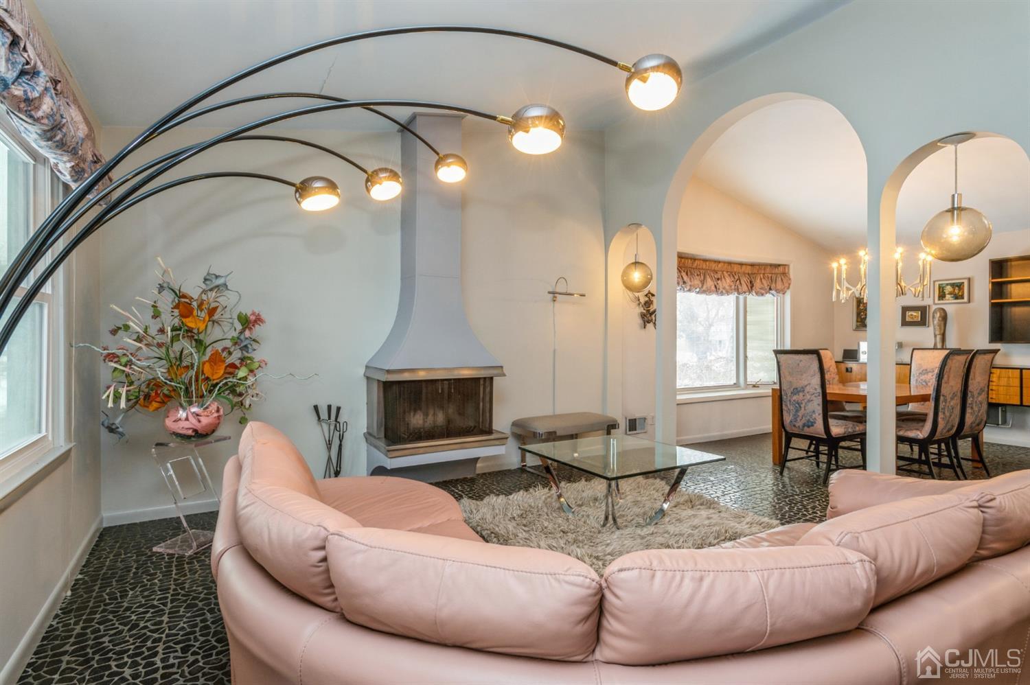 9 Wilk Road Edison, NJ 08837 - Photo 6 of 33 Gallery Image 6