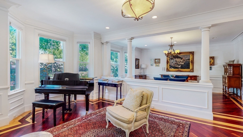 32 Chesley Road Newton, MA 02459 - Photo 4 of 37 Gallery Image 4