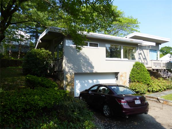 195 Governors Road Quincy, MA 02169 - Photo 3 of 15 Gallery Image 3