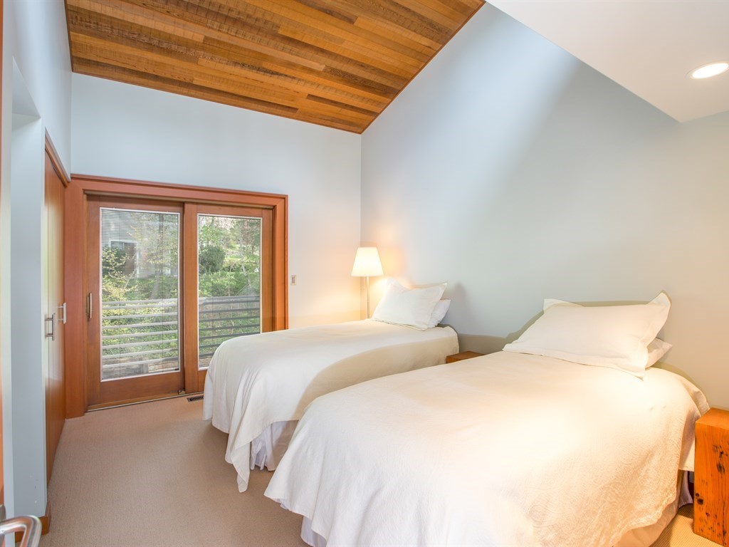 1521 East Overbluff Road Spokane, WA 99203 - Photo 14 of 20 Gallery Image 14
