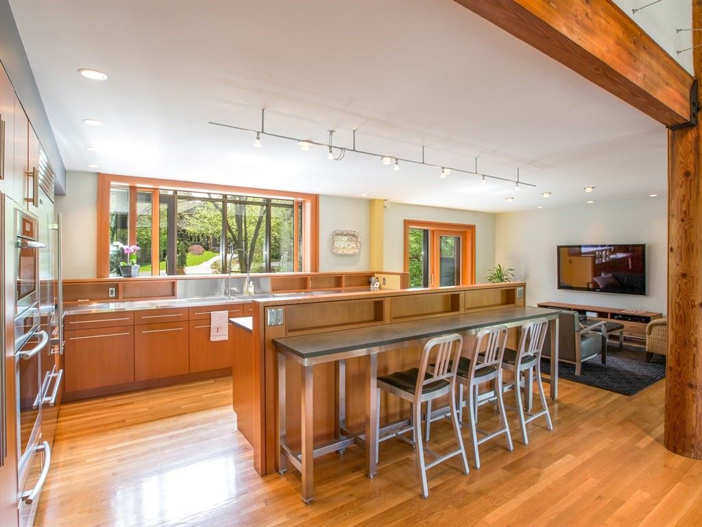 1521 East Overbluff Road Spokane, WA 99203 - Photo 5 of 20 Gallery Image 5