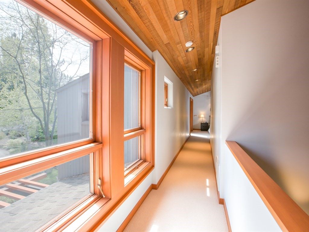 1521 East Overbluff Road Spokane, WA 99203 - Photo 9 of 20 Gallery Image 9