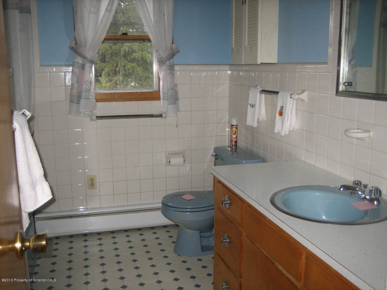 29 Myrtle Street Waymart, PA 18472 - Photo 6 of 11 Gallery Image 6