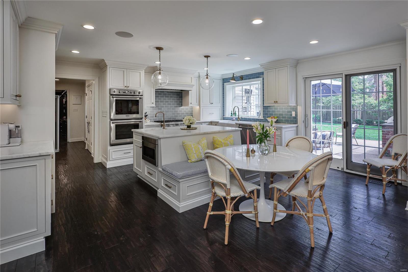 9878 Wild Deer Road St. Louis, MO 63124 - Photo 13 of 35 Gallery Image 13