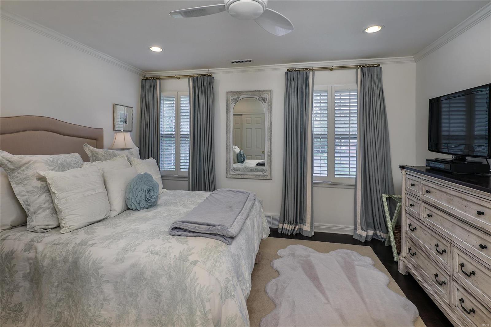 9878 Wild Deer Road St. Louis, MO 63124 - Photo 22 of 35 Gallery Image 22