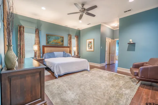 $1,432,600 | 1520 Clubview Drive, Tyler, TX 75701