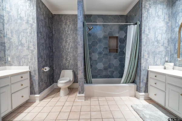 $1,432,600 | 1520 Clubview Drive, Tyler, TX 75701