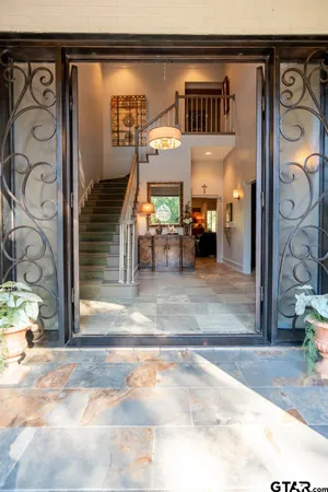 $1,432,600 | 1520 Clubview Drive, Tyler, TX 75701