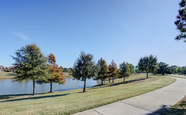 a view of a outdoor space