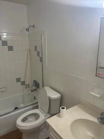 $1,300 | 2170 Knox McRae Drive, Unit 24, Titusville, FL 32780