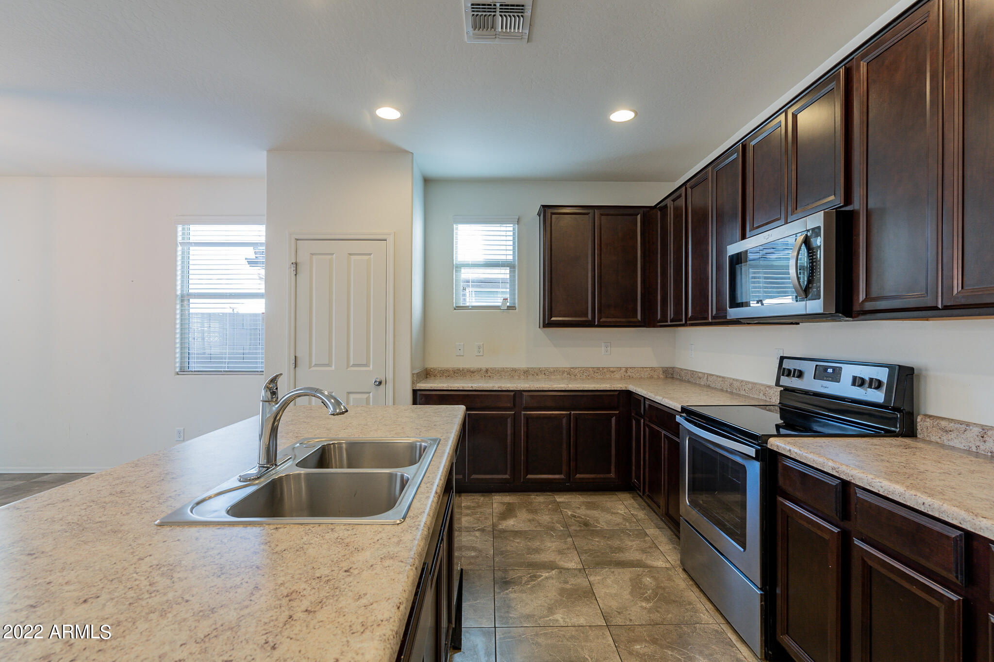 4058 East Ranch Road Gilbert, AZ 85296 - Photo 6 of 23 listing_5