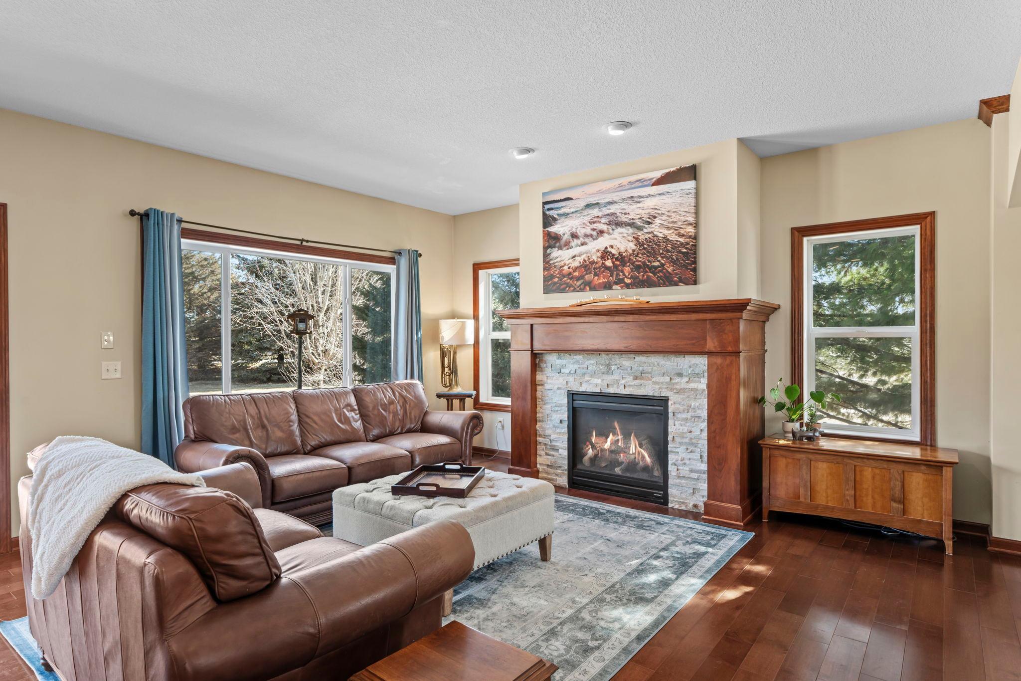 485 Rosewood Road Northfield, MN 55057 - Photo 2 of 60