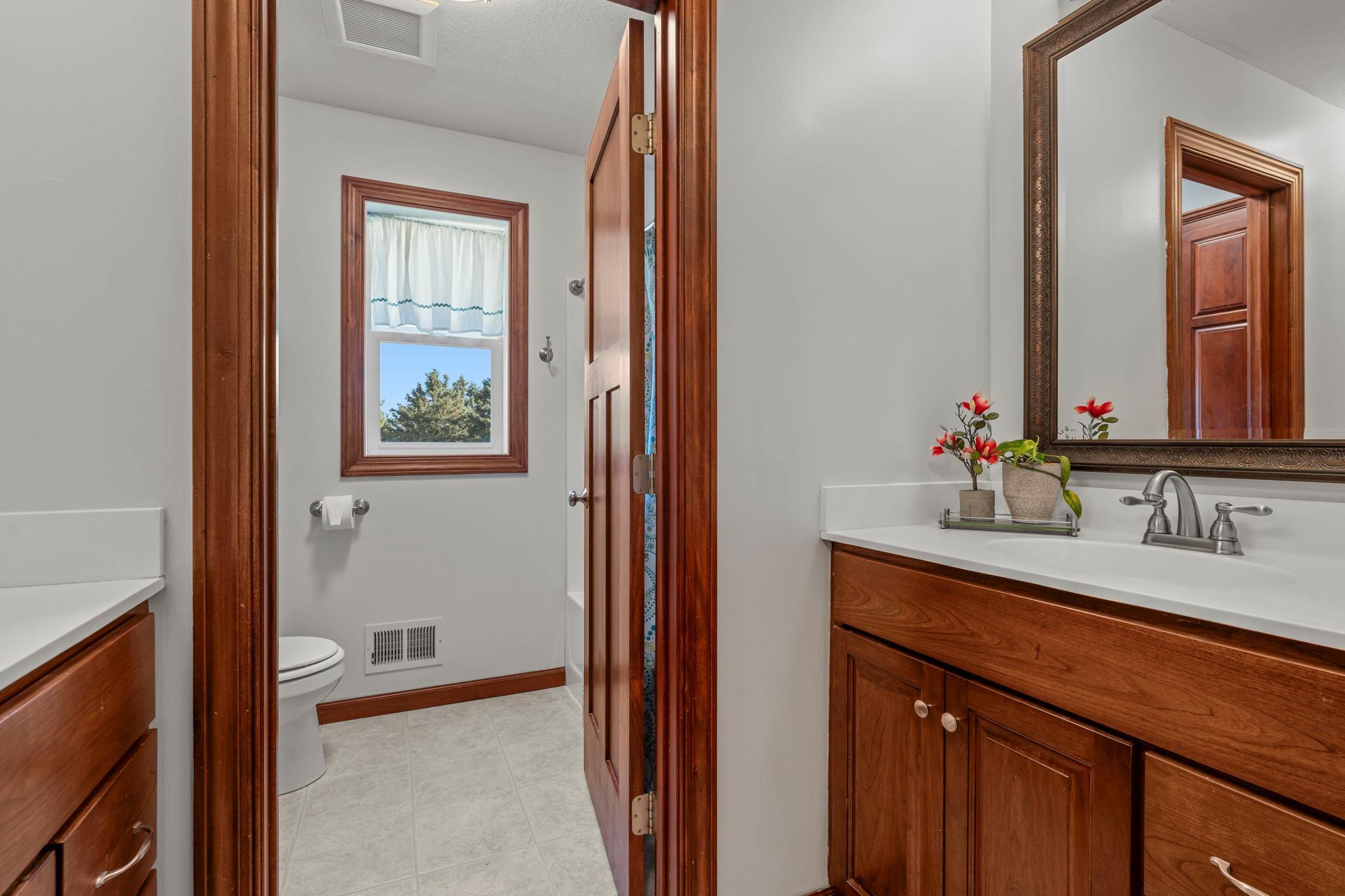 485 Rosewood Road Northfield, MN 55057 - Photo 27 of 60