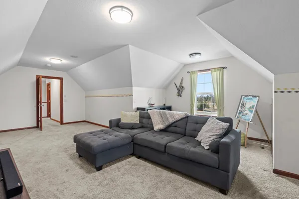 $799,900 | 485 Rosewood Road, Northfield, MN 55057