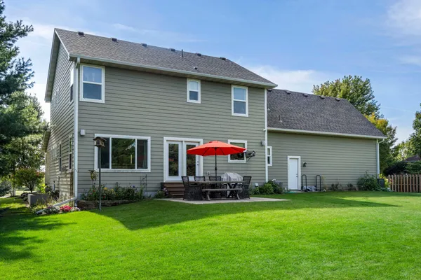 $799,900 | 485 Rosewood Road, Northfield, MN 55057