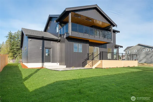 $1,095,000 | 1301 Leighton Street, Blaine, WA 98230