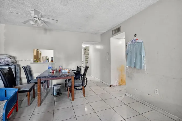 $180,000 | 11925 Northeast 2nd Avenue, Unit B105, North Miami, FL 33161