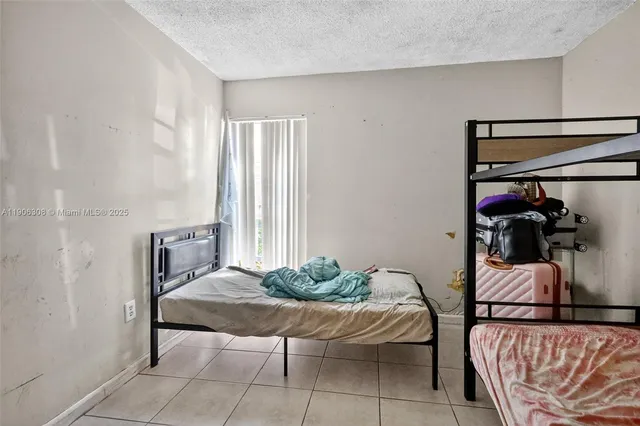 $180,000 | 11925 Northeast 2nd Avenue, Unit B105, North Miami, FL 33161