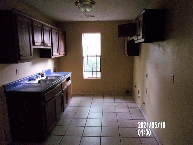 3599 Kendrick Road Memphis, TN 38108 - Photo 7 of 14
